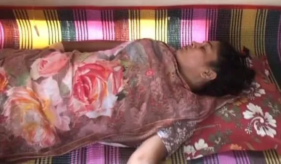 ছেলেকে না পেয়ে বাবাকে লক্ষ্য করে গুলি, লক্ষ্যভ্রষ্ট গুলিতে আহত মা