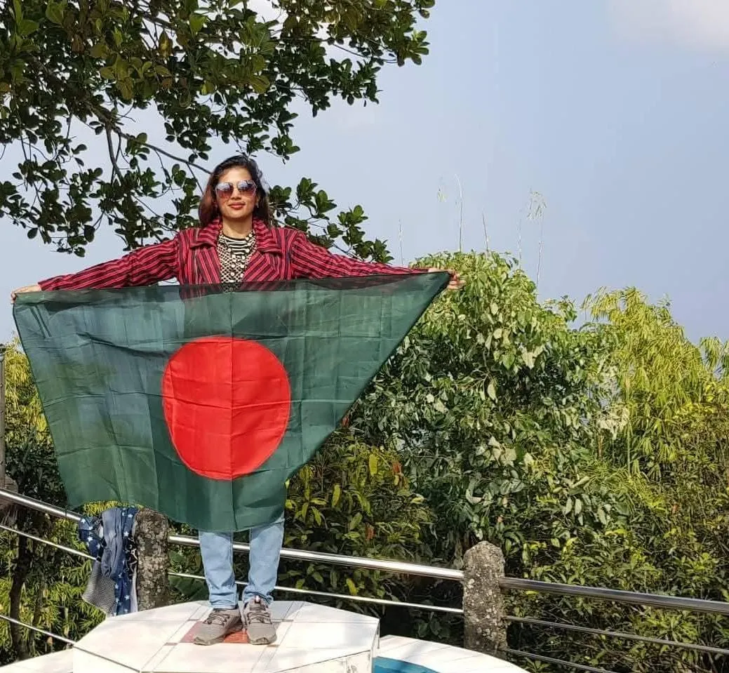 ৩২ নম্বরে শ্রদ্ধা জানাতে গিয়ে আটক সুমা বড়াল, কে এই আলোচিত নারী?