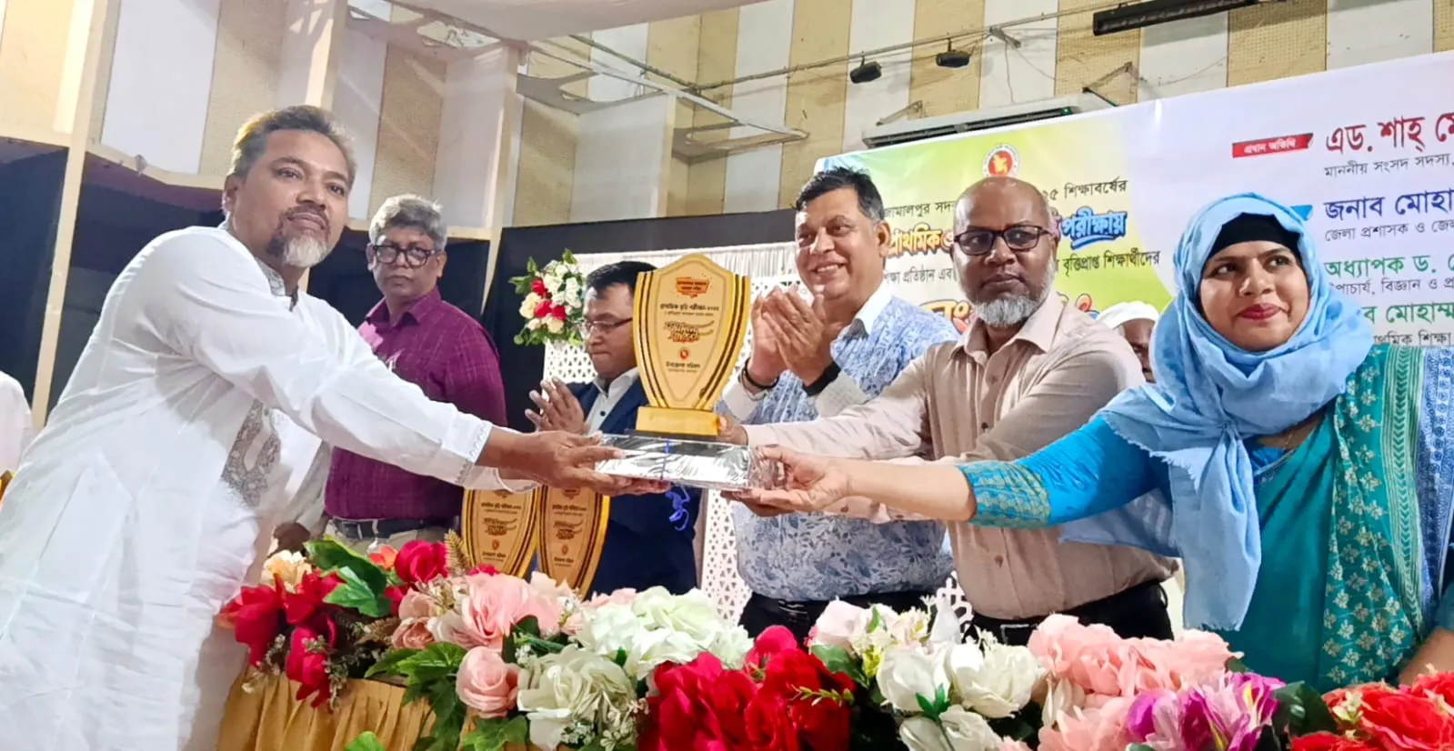 জামালপুরে বৃত্তিপ্রাপ্ত কৃতী শিক্ষার্থীদের সংবর্ধনা